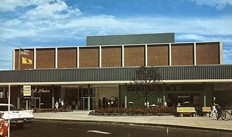 Eastland Center (Eastland Shopping Center, Eastland Mall) - Vintage Postcard (newer photo)